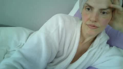 Snapshot of mariejojo chatting on July 7, 2026, 3:49 pm Mariejojo online show from July 7, 2026, 3:49 pm