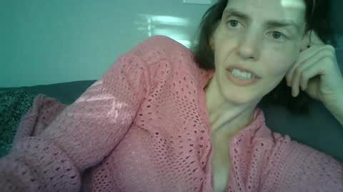 Snapshot of mariejojo chatting on July 14, 2026, 12:55 pm Mariejojo online show from July 14, 2026, 12:55 pm