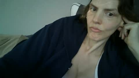 Snapshot of mariejojo chatting on July 25, 2026, 12:58 pm Mariejojo online show from July 25, 2026, 12:58 pm
