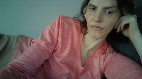 Snapshot of mariejojo chatting on August 1, 2026, 6:51 pm Mariejojo online show from August 1, 2026, 6:51 pm