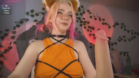 Mariel Gold online show from October 6, 2025, 5:38 am