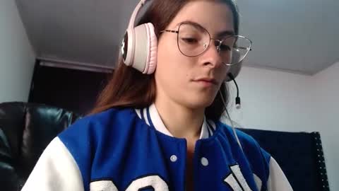 Mariie online show from January 22, 2025, 3:07 pm