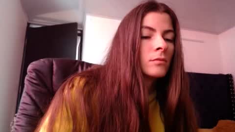 Mariie online show from February 9, 2025, 2:50 pm