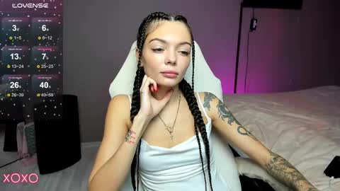 Maria  online show from October 28, 2025, 10:52 am