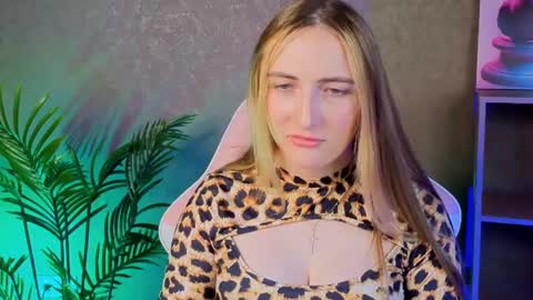 Mari online show from June 24, 2026, 4:22 am