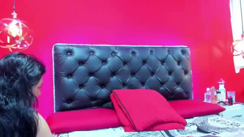 MARIHAM AND MURATH online show from September 17, 2025, 8:16 am