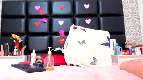 mariana online show from February 20, 2025, 3:52 pm