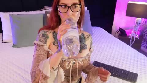 Mariana online show from April 18, 2026, 7:07 pm