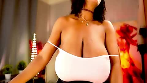 Snapshot of mariicha chatting on May 23, 2026, 7:13 am Nikita - Scroll down and read my bio please. New Pictures in Bio online show from May 23, 2026, 7:13 am