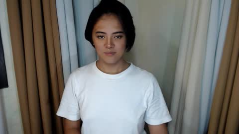 marikosue online show from October 21, 2025, 2:07 pm