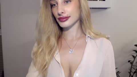 MarilynDevilish online show from January 16, 2025, 10:02 pm