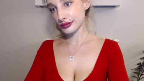 MarilynDevilish online show from January 20, 2025, 6:43 pm