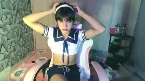 Snapshot of marimarxox1 chatting on May 13, 2026, 11:40 am marimarxox1 online show from May 13, 2026, 11:40 am