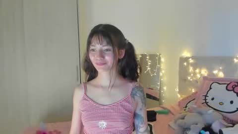 Snapshot of marin_kitoko chatting on January 6, 2025, 12:27 am Marin kitoko online show from January 6, 2025, 12:27 am