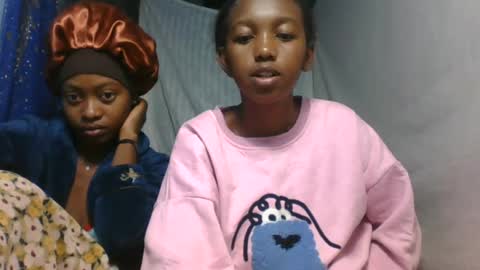 Snapshot of marinagold69 chatting on June 17, 2026, 3:42 am marinagold69 online show from June 17, 2026, 3:42 am