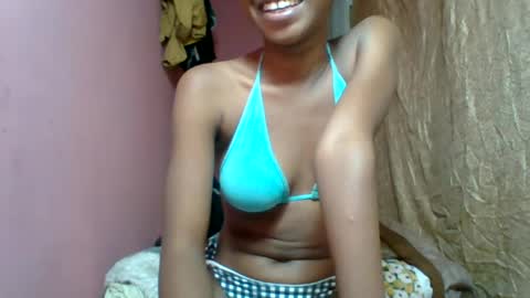 Snapshot of marinagold69 chatting on July 29, 2026, 3:43 pm marinagold69 online show from July 29, 2026, 3:43 pm