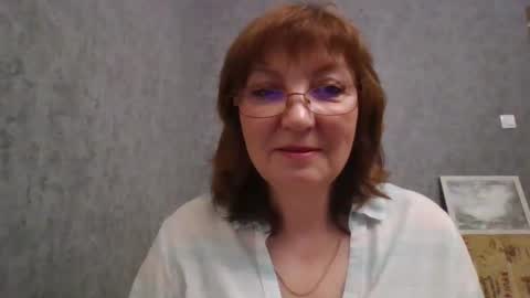 marinamrs online show from September 21, 2025, 5:36 pm