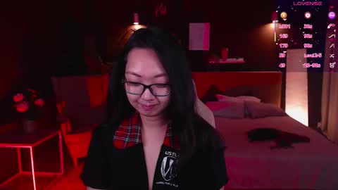 Marine  online show from September 19, 2025, 2:07 pm