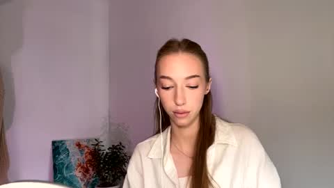 Amelia online show from June 14, 2026, 8:27 am