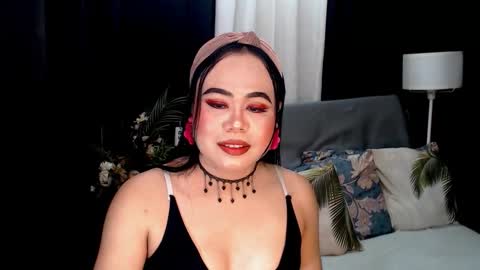 LEAH online show from October 24, 2025, 10:11 am