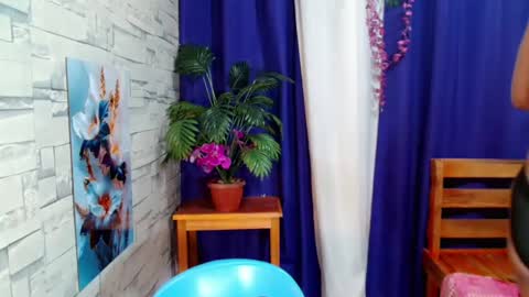 Snapshot of marishkafoxx chatting on July 2, 2026, 11:27 am marishka online show from July 2, 2026, 11:27 am