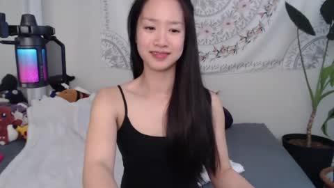 Snapshot of marissapeach chatting on June 20, 2026, 11:40 pm MarissaPeach online show from June 20, 2026, 11:40 pm