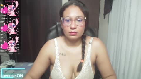 Snapshot of maritsa_millerr chatting on May 27, 2026, 9:39 am maritsa online show from May 27, 2026, 9:39 am