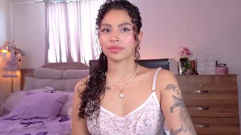    online show from September 28, 2025, 7:08 pm