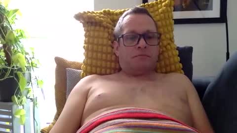 Little Mark online show from April 27, 2026, 8:12 am