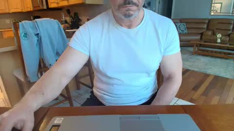 Mark online show from March 8, 2025, 1:03 pm