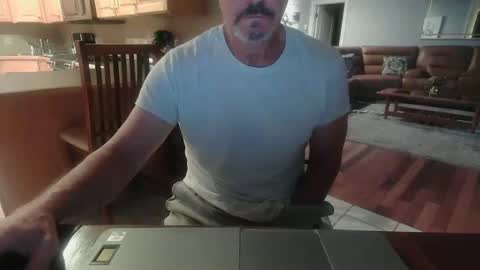 Mark online show from September 10, 2025, 9:42 am