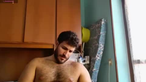 Snapshot of mark_ariete chatting on May 11, 2026, 4:04 pm mark_ariete online show from May 11, 2026, 4:04 pm
