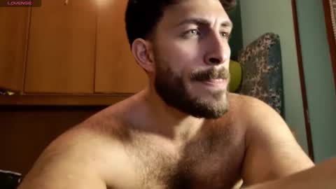 Snapshot of mark_ariete chatting on May 18, 2026, 9:42 pm mark_ariete online show from May 18, 2026, 9:42 pm