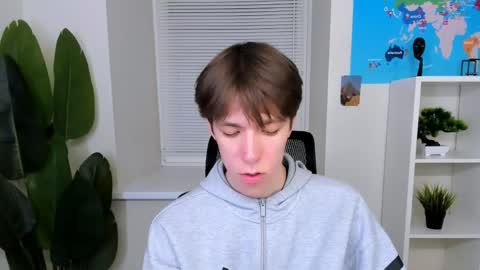 Mark online show from April 19, 2026, 6:10 pm