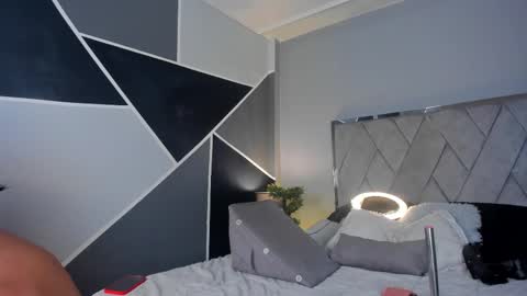 mark_broown_ online show from February 11, 2025, 2:14 am