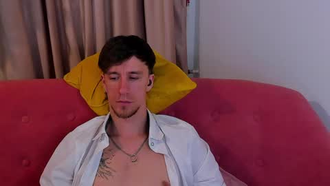 Snapshot of mark_caron chatting on May 17, 2026, 2:31 am mark_caron online show from May 17, 2026, 2:31 am