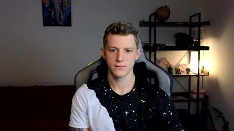 mark_shturman online show from December 19, 2025, 6:31 am