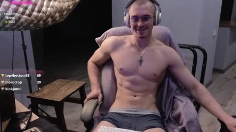 Mark online show from January 1, 2025, 11:40 pm