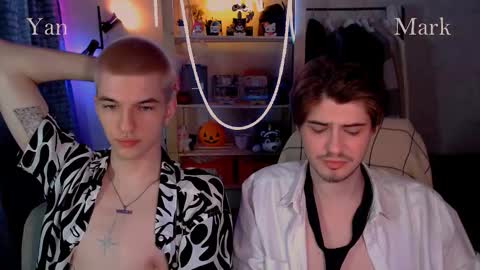 Snapshot of mark_sun chatting on March 22, 2026, 2:53 pm Mark online show from March 22, 2026, 2:53 pm