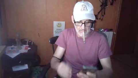 Snapshot of markbcnx chatting on April 22, 2026, 7:15 pm markbcnx online show from April 22, 2026, 7:15 pm
