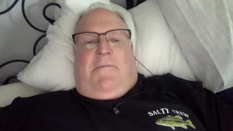 Mark online show from April 23, 2026, 9:39 pm