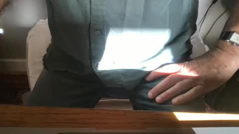 marklondonguy2023 online show from September 22, 2025, 9:11 am