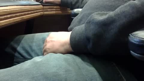 markpanier online show from February 26, 2025, 3:32 am