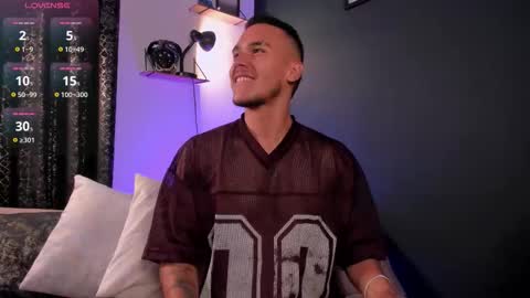 Mark Santos online show from November 23, 2025, 8:36 am