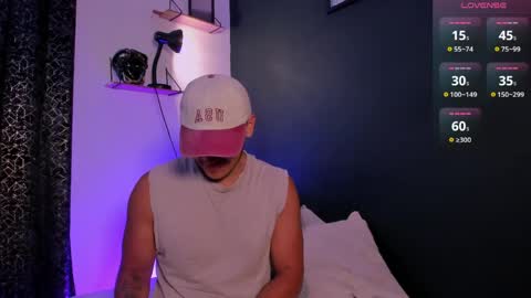 Mark Santos online show from April 15, 2026, 7:43 pm