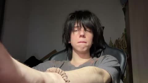 Mark online show from April 15, 2026, 4:47 pm