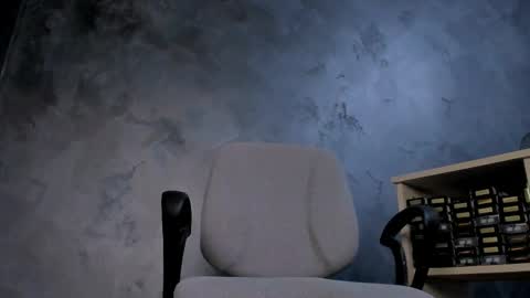 MARK online show from April 20, 2026, 8:32 pm