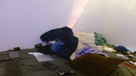 markymark101825061 online show from February 12, 2025, 6:09 pm