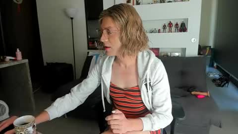marla85 online show from July 12, 2026, 1:46 pm