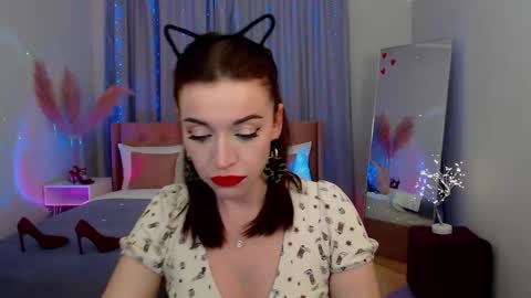 MarlaDewis online show from November 16, 2025, 3:28 pm